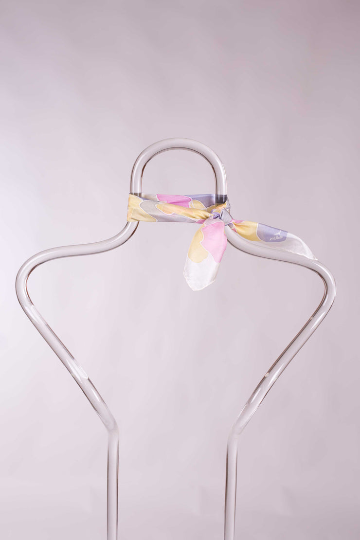 Pañuelo Seda Natural Pongé Pintado a Mano 45x45cm