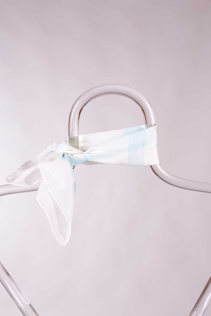 Pañuelo Seda Natural Pongé Pintado a Mano 45x45cm