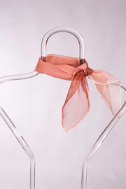 Pañuelo Cuadrado Gasa Seda Natural Pintado a Mano 55x55cm