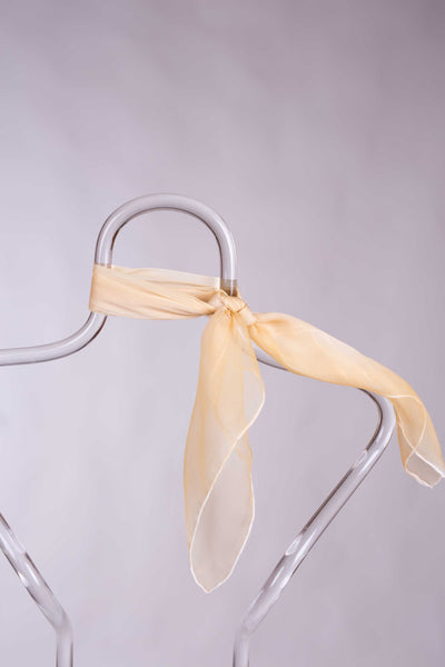 Pañuelo Cuadrado Gasa Seda Natural Pintado a Mano 55x55cm