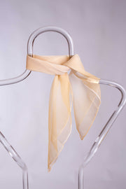 Pañuelo Cuadrado Gasa Seda Natural Pintado a Mano 55x55cm