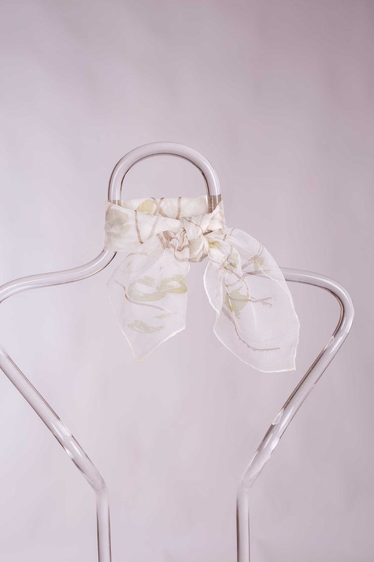 Pañuelo Cuadrado Gasa Seda Natural Pintado a Mano 55x55cm