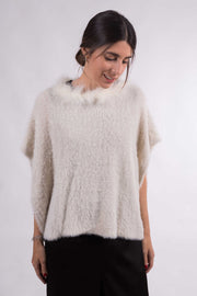 Poncho Trendy Plumas