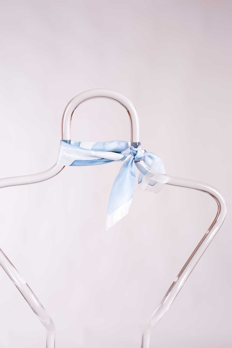 Pañuelo Pongé Seda Natural Pintado a Mano 45x45cm