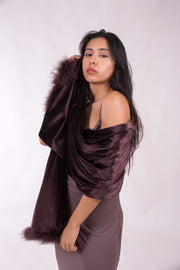 Chal Fiesta Velvet Con Plumas