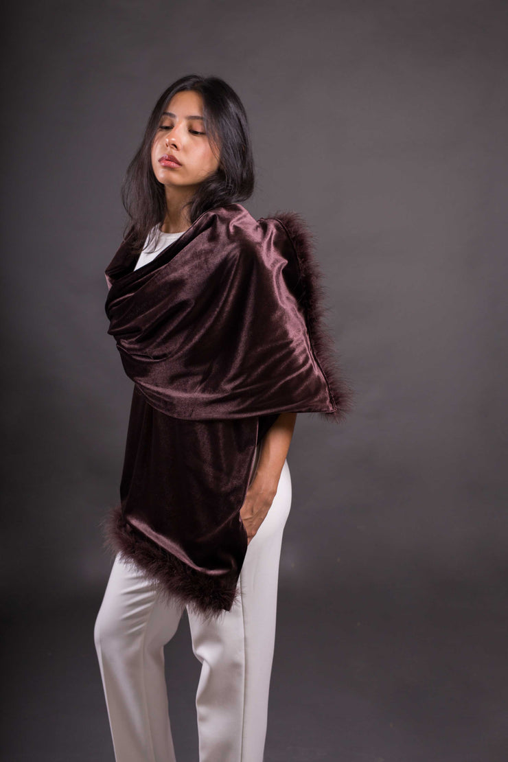 Chal Fiesta Velvet Con Plumas