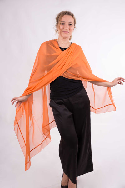 Venta de moda de cuero de PU caliente envuelto Pañuelo de seda
